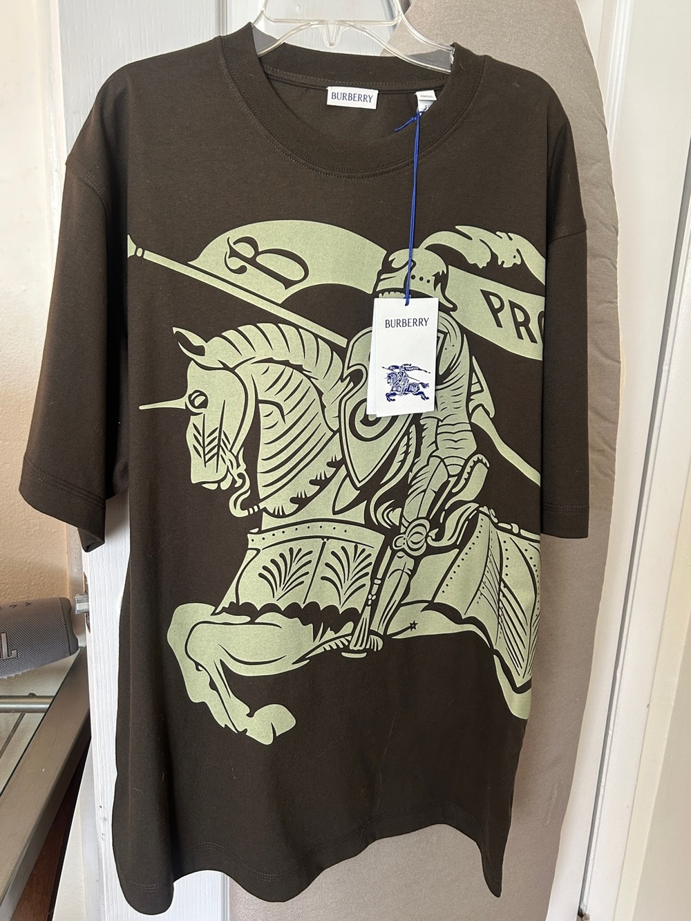 Burberry EKD Knight T-shirt Oil XL NWT